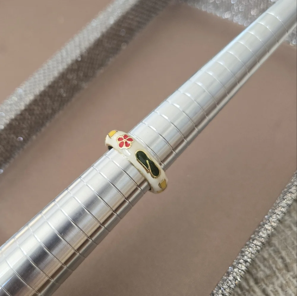 Cloisonné Enamel Ring Ivory/White